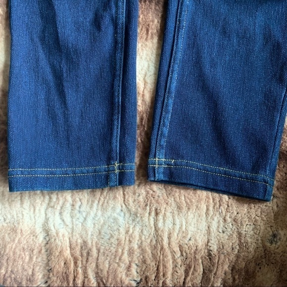 Hue Denim Capri Cropped Leggings - Picture 7 of 8